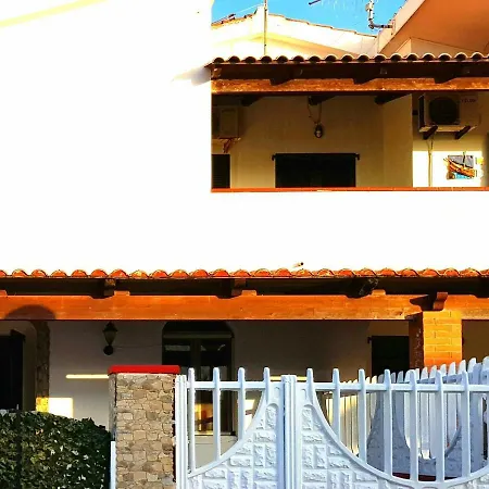 Apartment Ginestre Calasetta